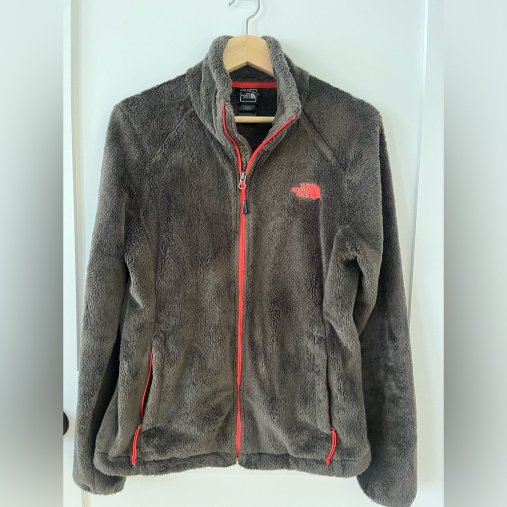 The North Face Osito Fleece Jacket in dark green with coral zipper and logo sz M